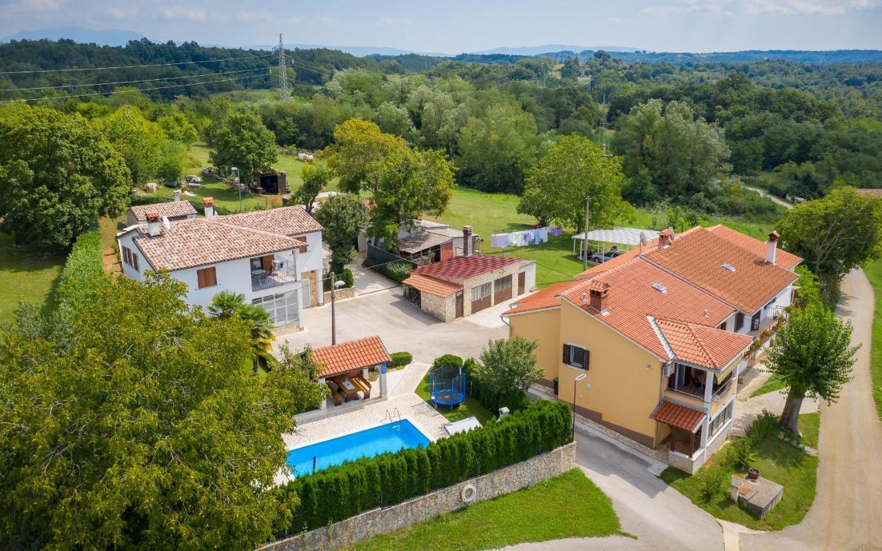 Villa Semy Пазин Экстерьер фото