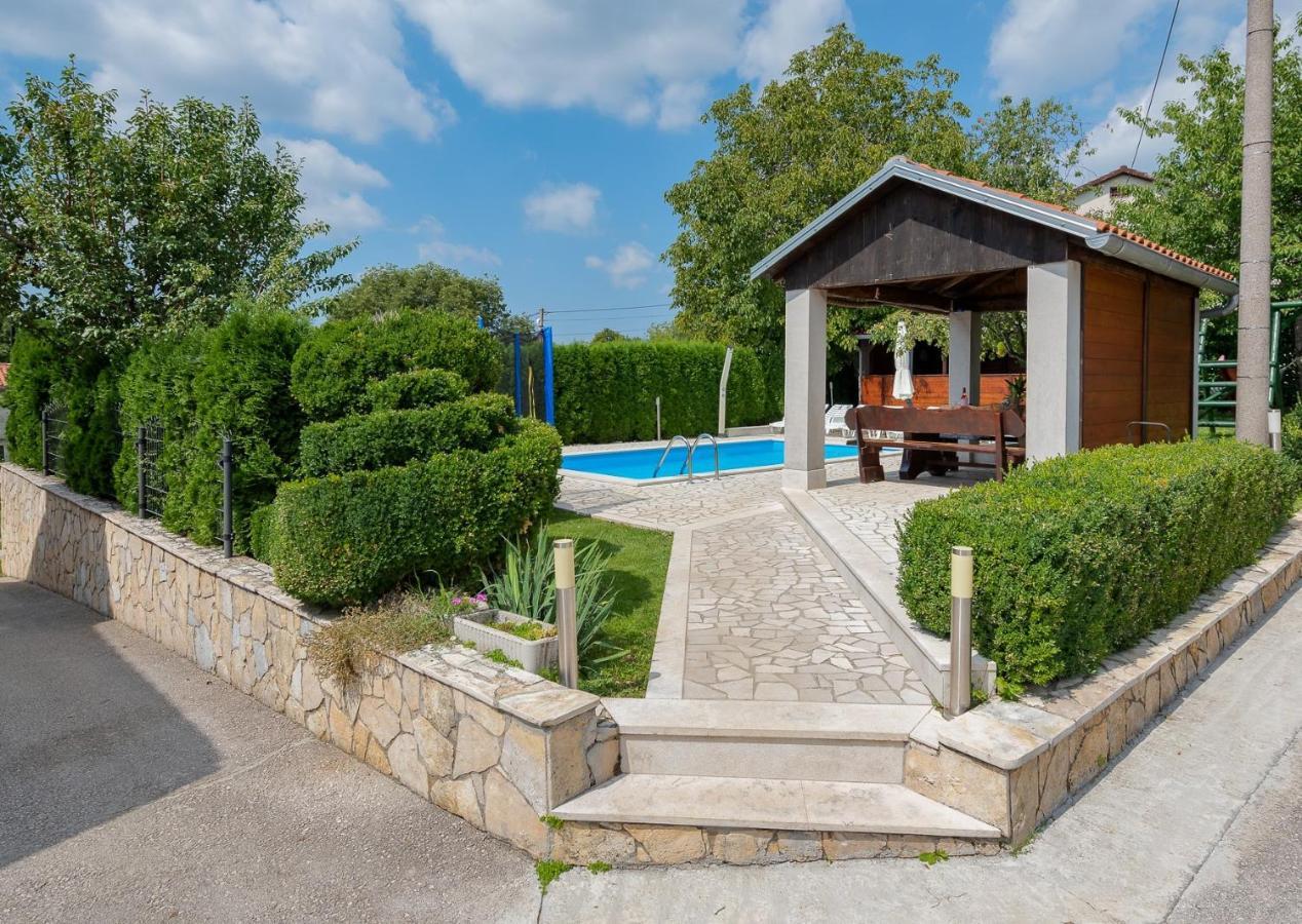 Villa Semy Пазин Экстерьер фото